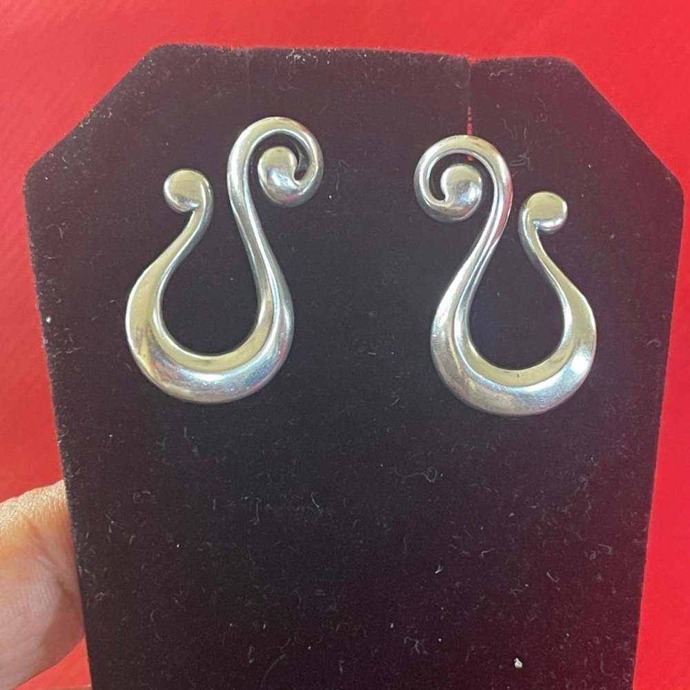James Avery earrings - Picture 5 of 5